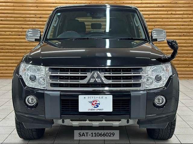 Mitsubishi PAJERO 2010-10 213273-16