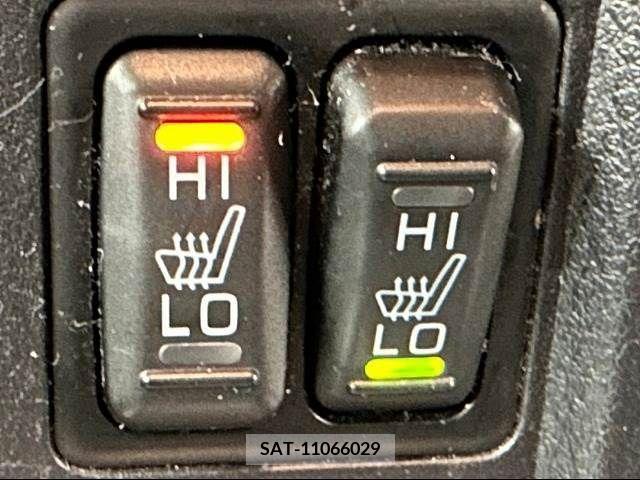 Mitsubishi PAJERO 2010-10 213273-6