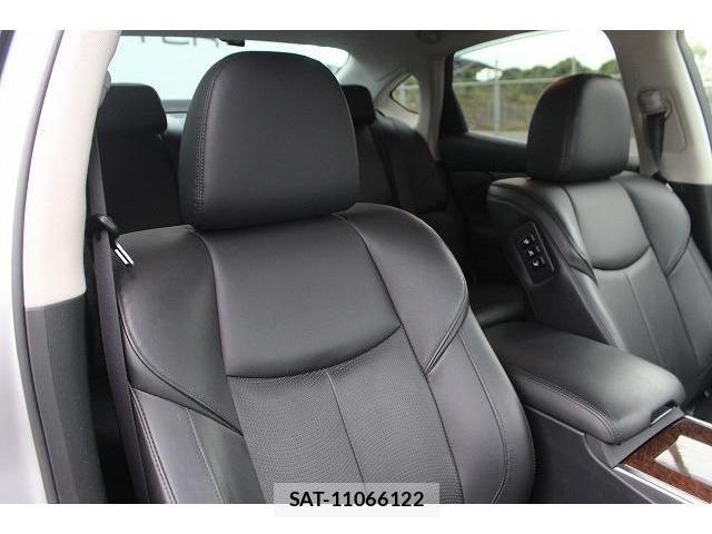 Nissan FUGA 2016-04 456058-12