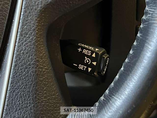 Toyota ALPHARD 2017-05 337125-4