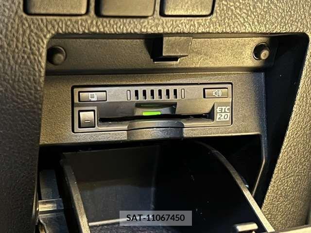 Toyota ALPHARD 2017-05 337125-18