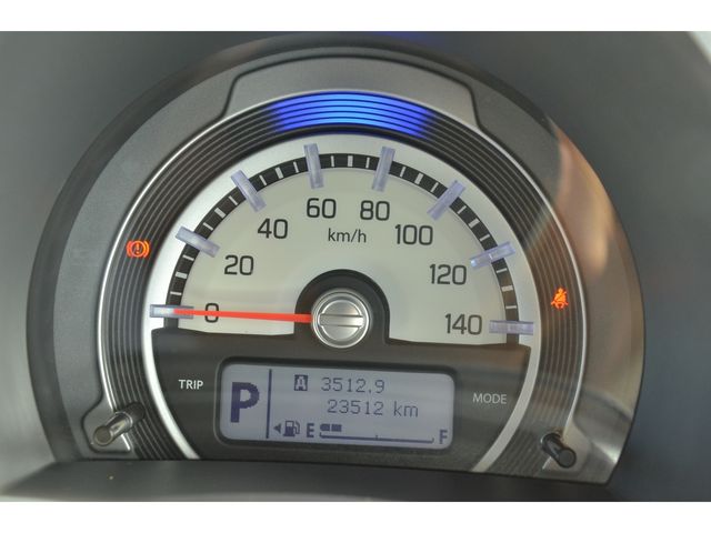 Suzuki HUSTLER 2015-12 16002-8