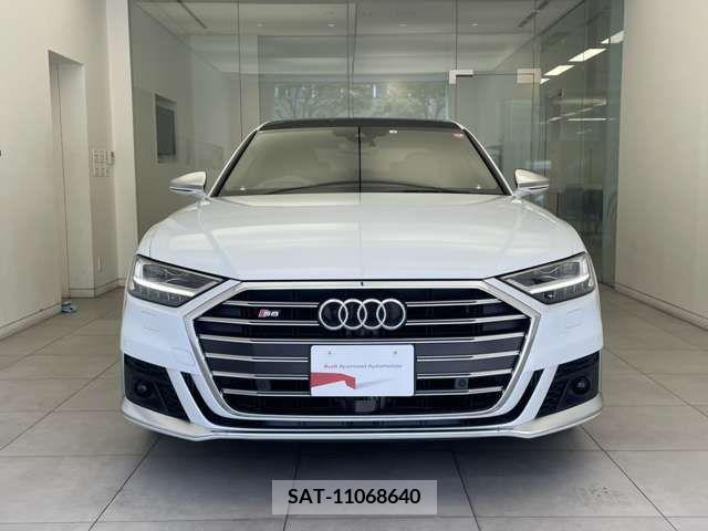 Audi S8 2022-02 317967-2