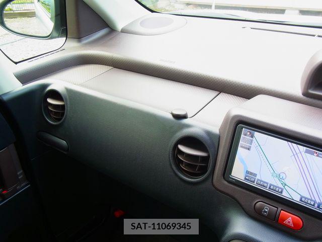 Toyota SPADE 2014-09 368738-20
