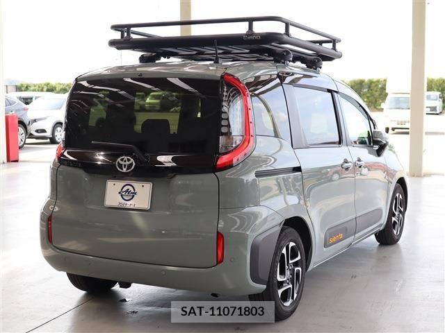 Toyota SIENTA 2023-02 285059-6