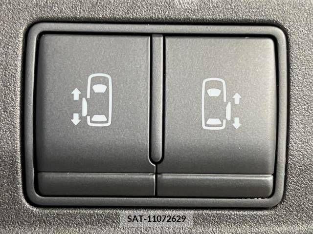 Nissan SERENA 2019-03 325001-3