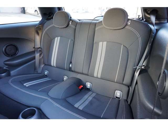 Bmw MINI 2018-04 14778-17