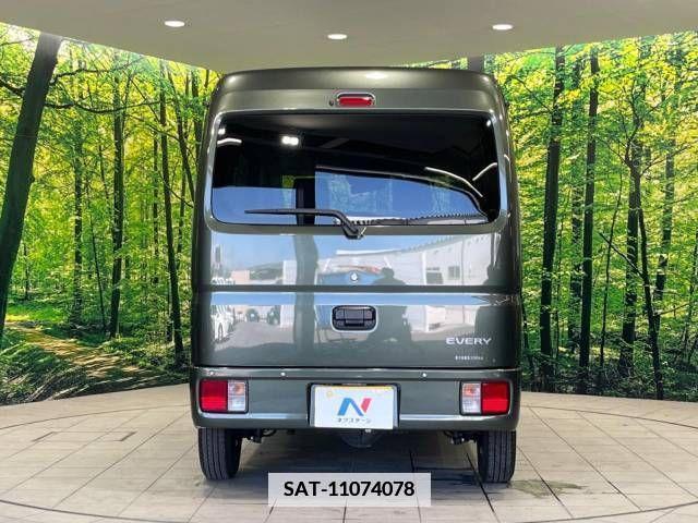 Suzuki EVERY 2022-06 359908-15