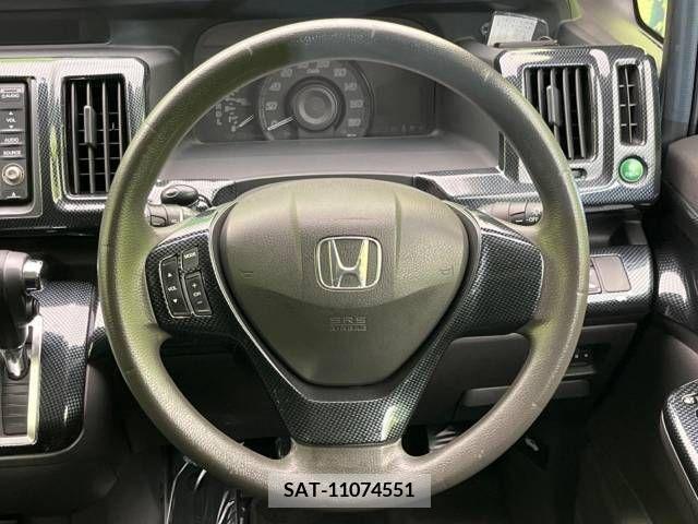 Honda e 2011-08 253438-12