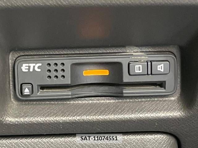 Honda e 2011-08 253438-7
