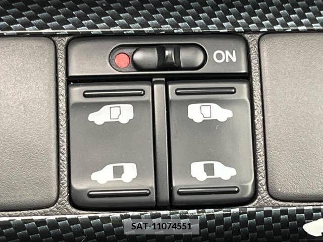 Honda e 2011-08 253438-4