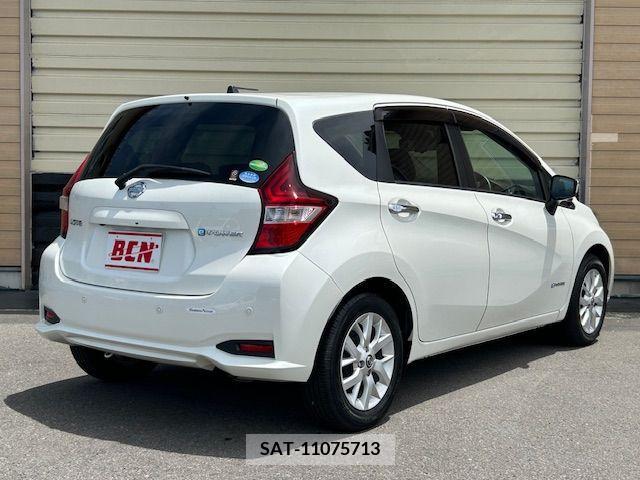 Nissan NOTE 2020-02 305506-2