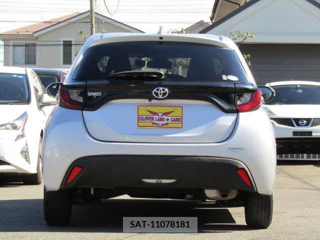 Toyota YARIS 2020-06 214591-5