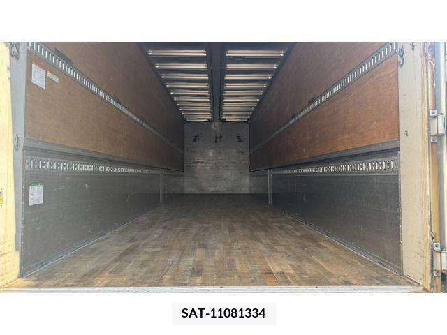 Nissan QUON 2019-06 366842-9