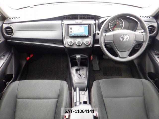 Toyota COROLLA AXIO 2020-06 219058-1