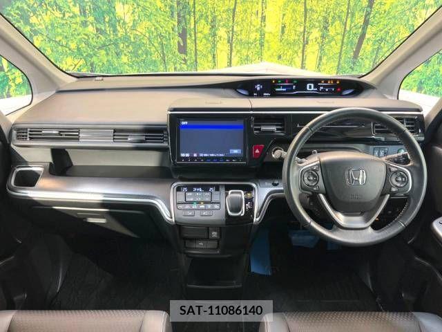 Honda e 2017-12 394343-1