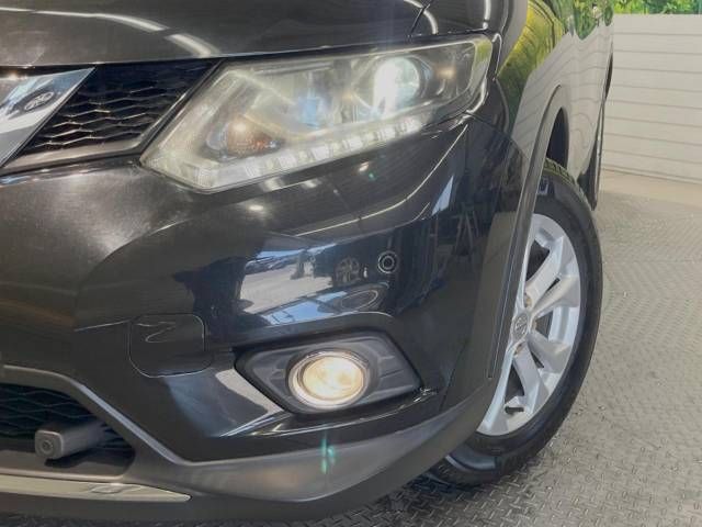 Nissan X-TRAIL 2015-03 189510-13
