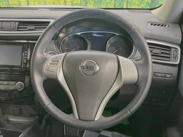 Nissan X-TRAIL 2015-03 189510-12