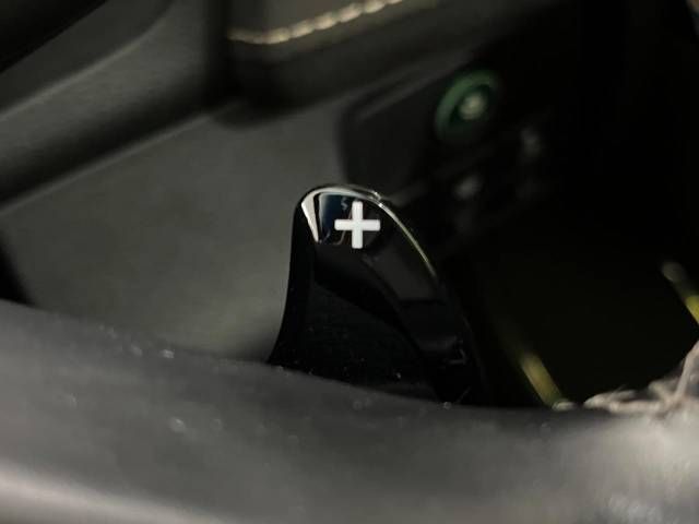 Honda VEZEL 2016-03 28248-6