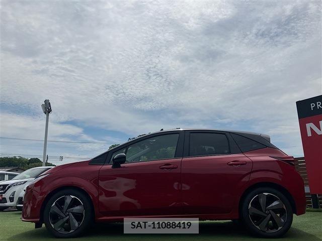 Nissan AURA 2023-11 356669-21