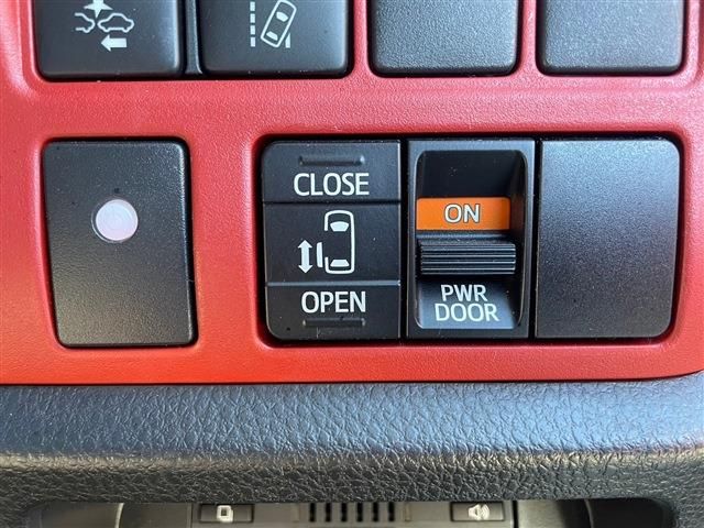 Toyota VOXY 2017-10 16956-24