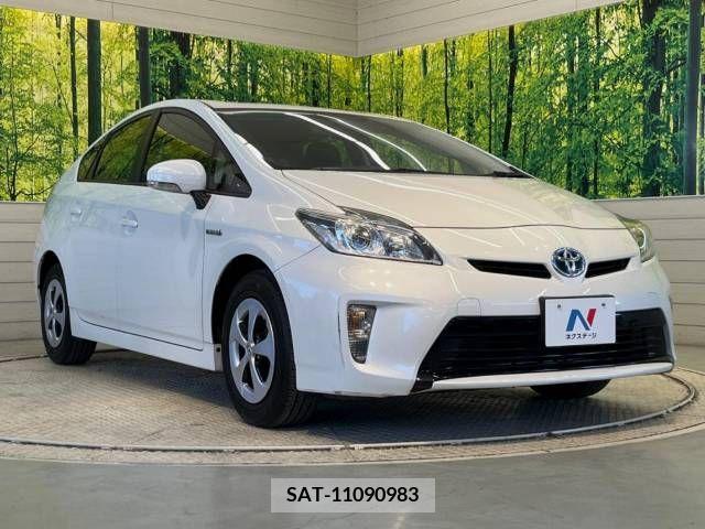 Toyota PRIUS 2015-04 337033-14