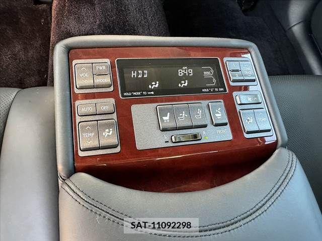 Lexus LS 2007-09 391884-21