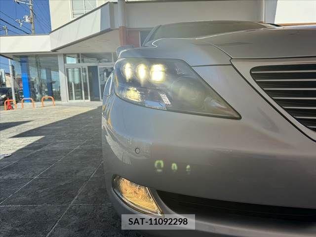 Lexus LS 2007-09 391884-28