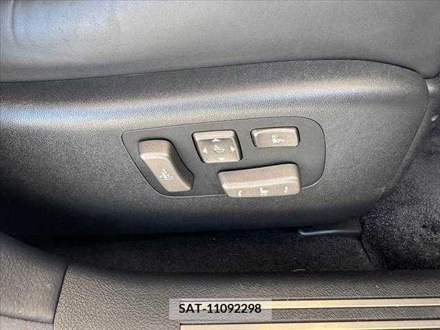 Lexus LS 2007-09 391884-25