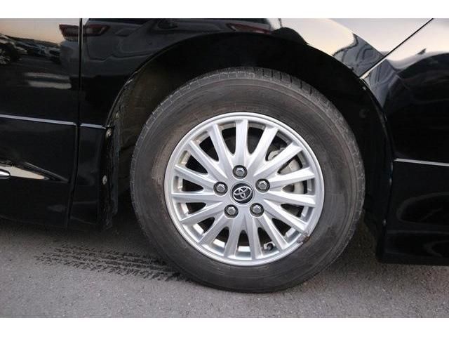 Toyota NOAH HYBRID 2014-10 186115-7
