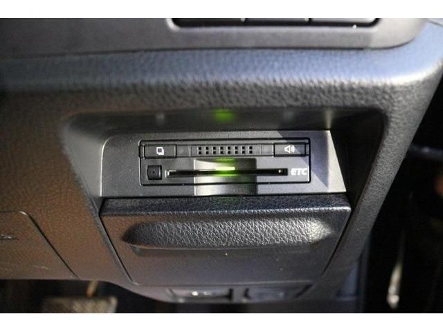 Toyota NOAH HYBRID 2014-10 186115-14