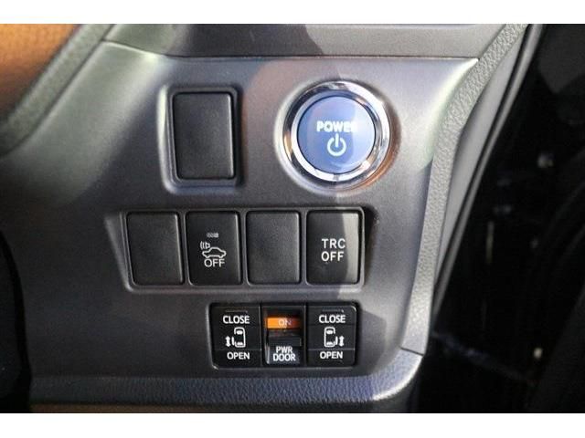 Toyota NOAH HYBRID 2014-10 186115-13