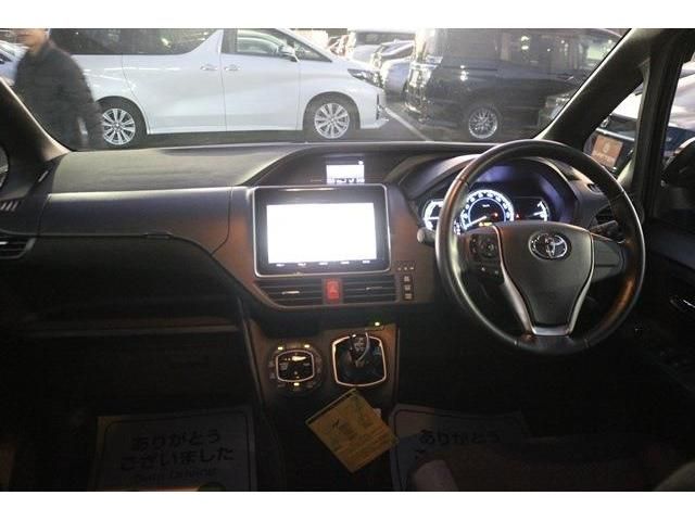 Toyota NOAH HYBRID 2014-10 186115-12