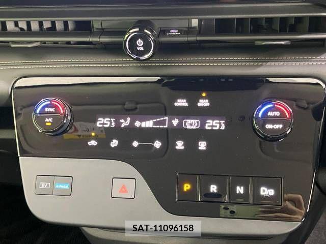 Nissan SERENA 2023-10 337512-7