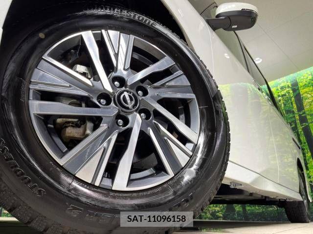 Nissan SERENA 2023-10 337512-14