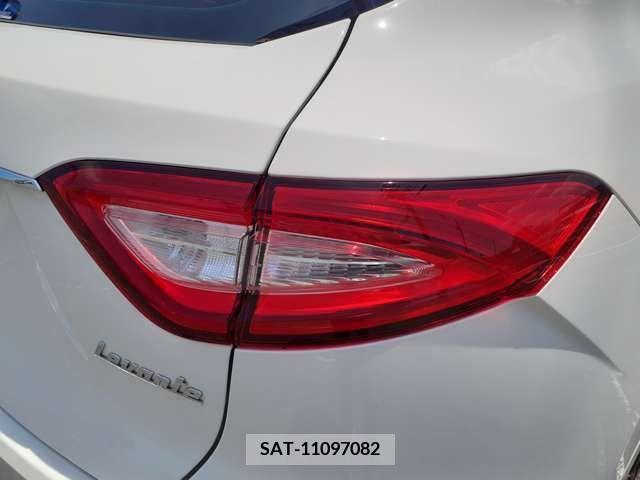 Maserati LEVANTE 2017-10 348080-15