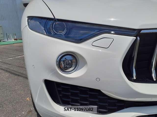 Maserati LEVANTE 2017-10 348080-10