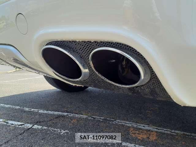 Maserati LEVANTE 2017-10 348080-17