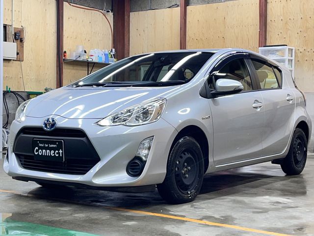 Toyota AQUA 2016-10 192142-2