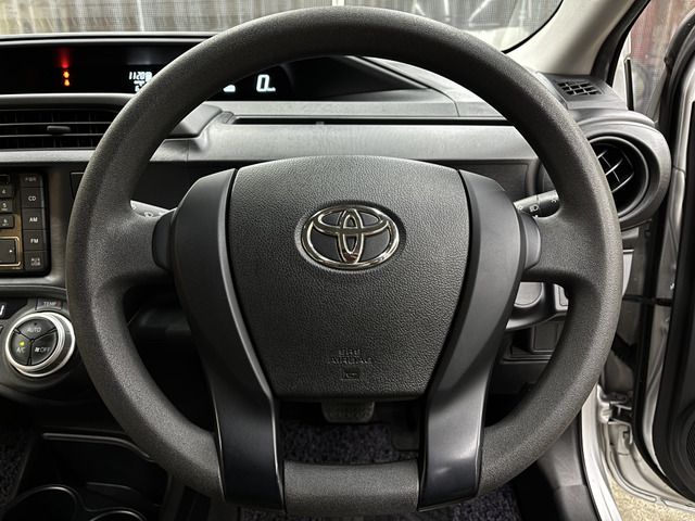 Toyota AQUA 2016-10 192142-9