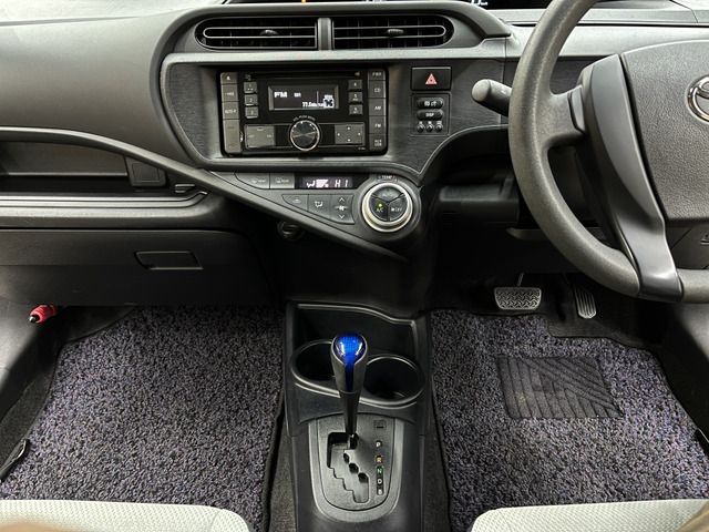 Toyota AQUA 2016-10 192142-15