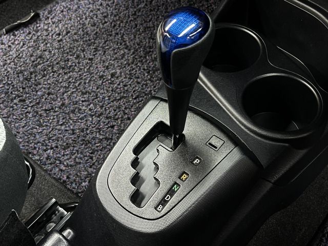Toyota AQUA 2016-10 192142-18