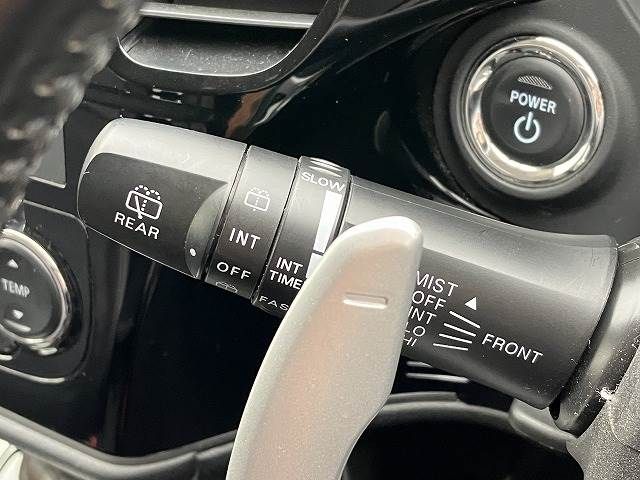 Mitsubishi OUTLANDER PHEV 2016-11 184538-5