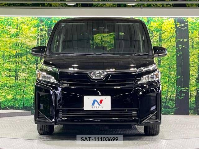 Toyota VOXY 2019-05 321646-15