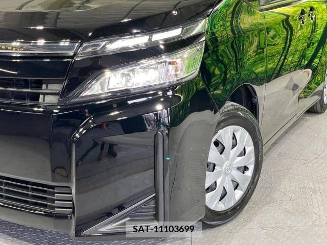 Toyota VOXY 2019-05 321646-13