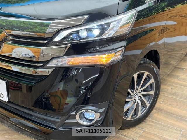 Toyota VELLFIRE 2015-03 243473-12