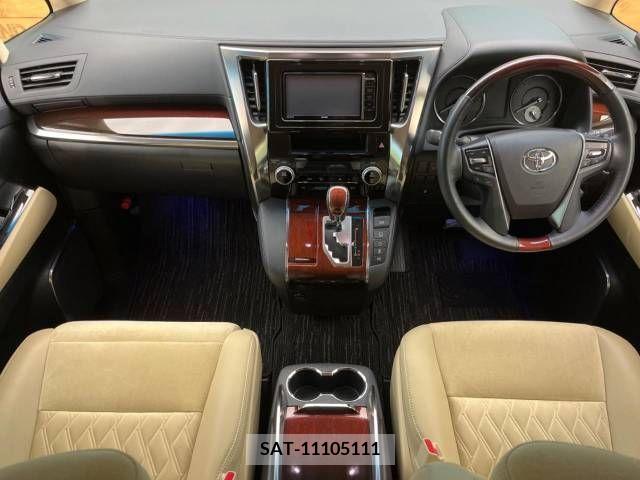 Toyota VELLFIRE 2015-03 243473-1