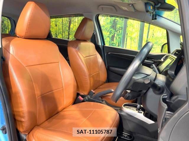 Honda FIT 2018-04 337773-8