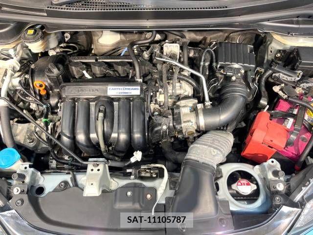 Honda FIT 2018-04 337773-18