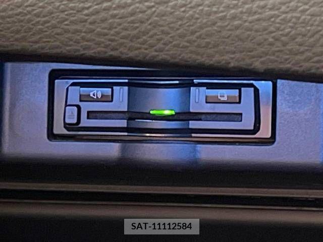 Toyota HARRIER 2018-06 270978-8